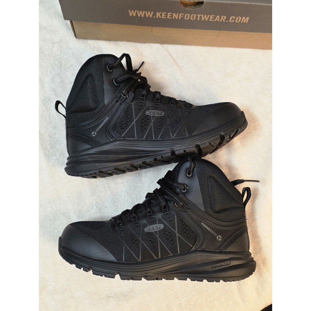 Keen Sneaker Work Womans Size 6.5